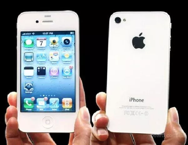 продам iPhone 4s